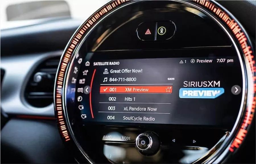 MINI & SiriusXM 360L