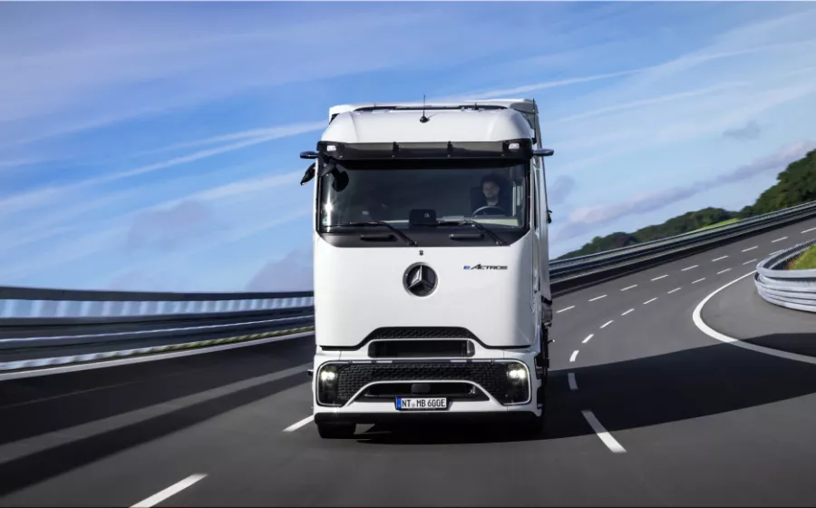 Mercedes-Benz eActros 600: The Ultimate Electric Truck for Long-Haul Transport